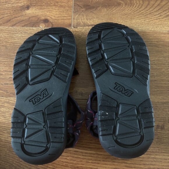 Teva purple woven sandals in size 13 - Picture 5 of 6